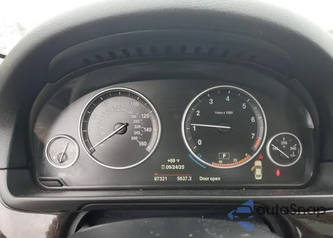 2016 BMW 528 Xi z USA, uszkodzony, nr VIN WBA5A7C59GG643531